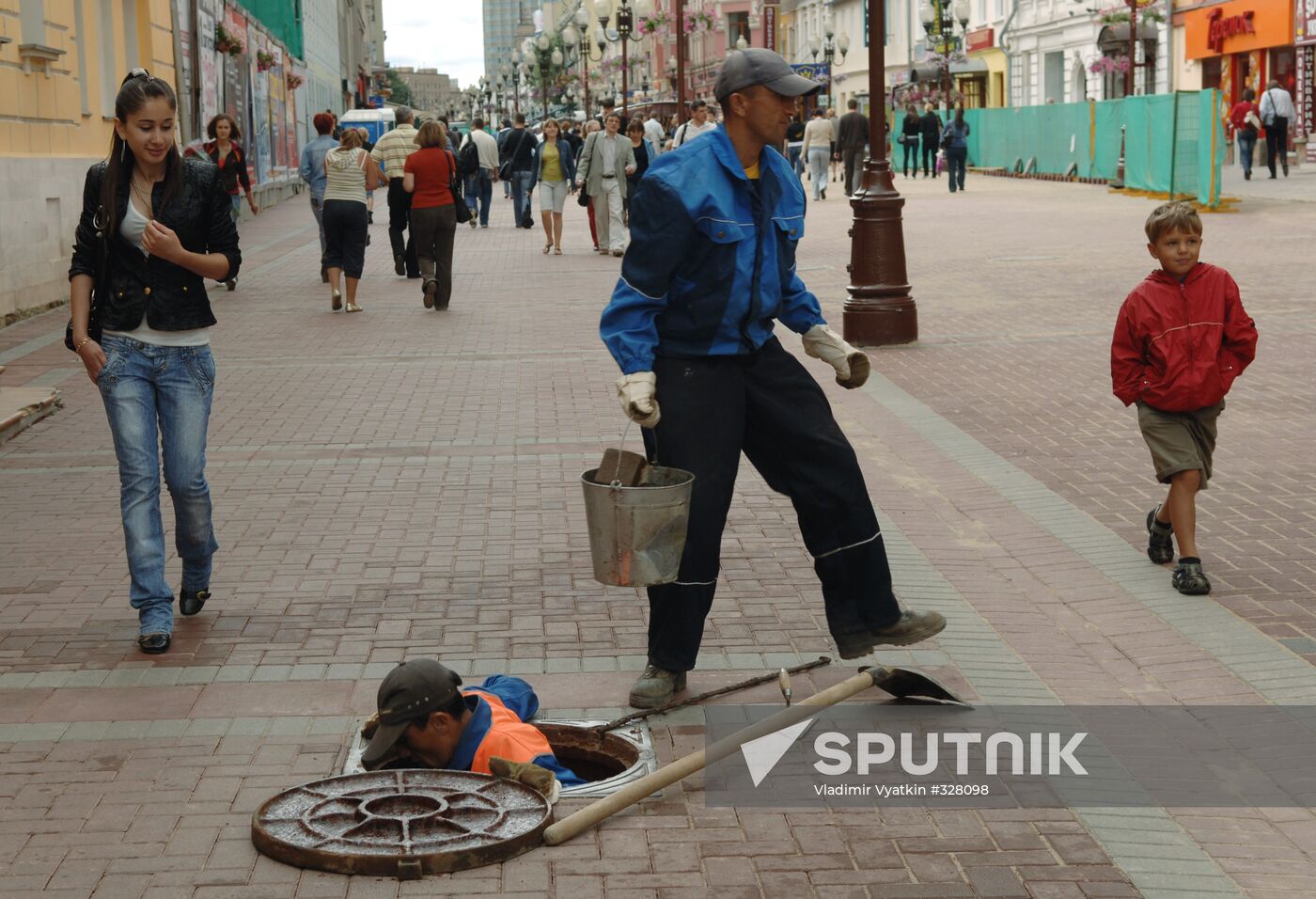 Renovation of Arbat Street pavement