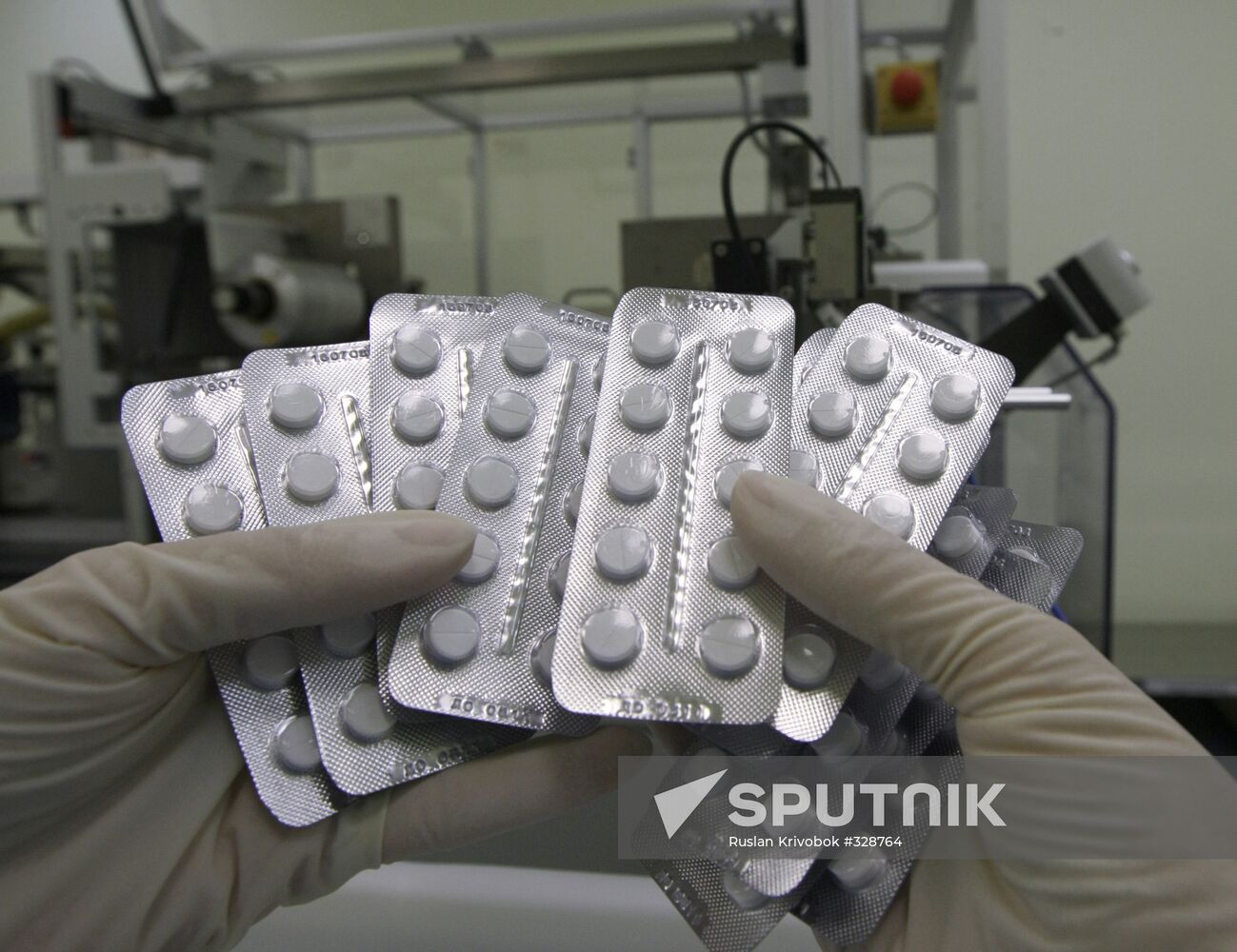 Canonpharma Production