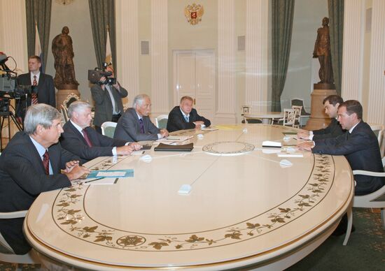 Dmitry Medvedev, Duma faction leaders