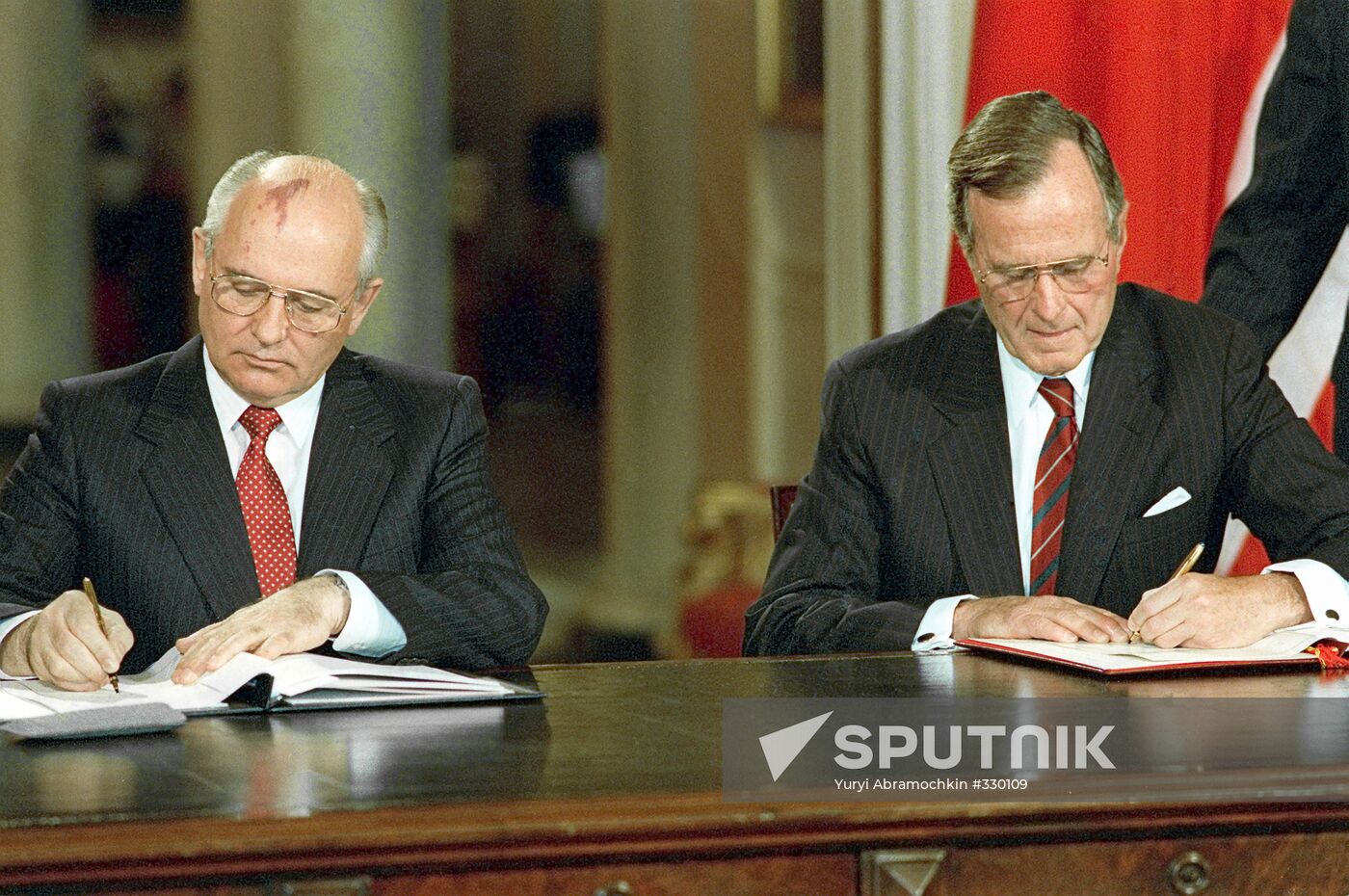Soviet President Mikhail Gorbachev visits U.S.A.