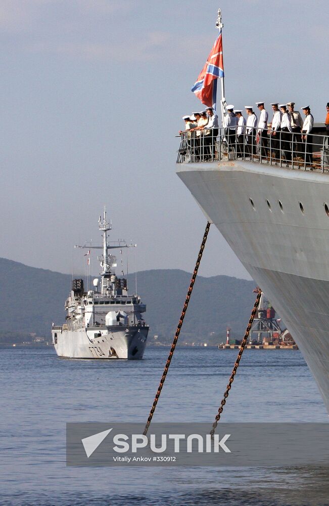 French Navy frigate Vendemiaire arrives in Vladivostok