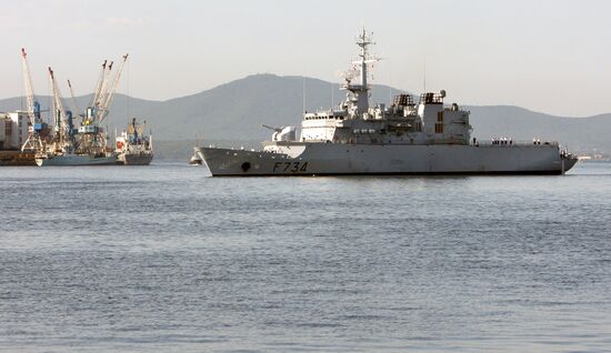 French Navy frigate Vendemiaire arrives in Vladivostok