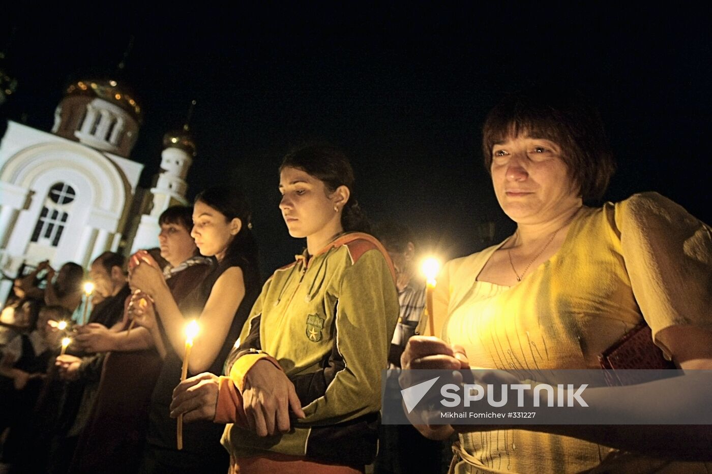 Ossetians mourn Tskhinvali dead