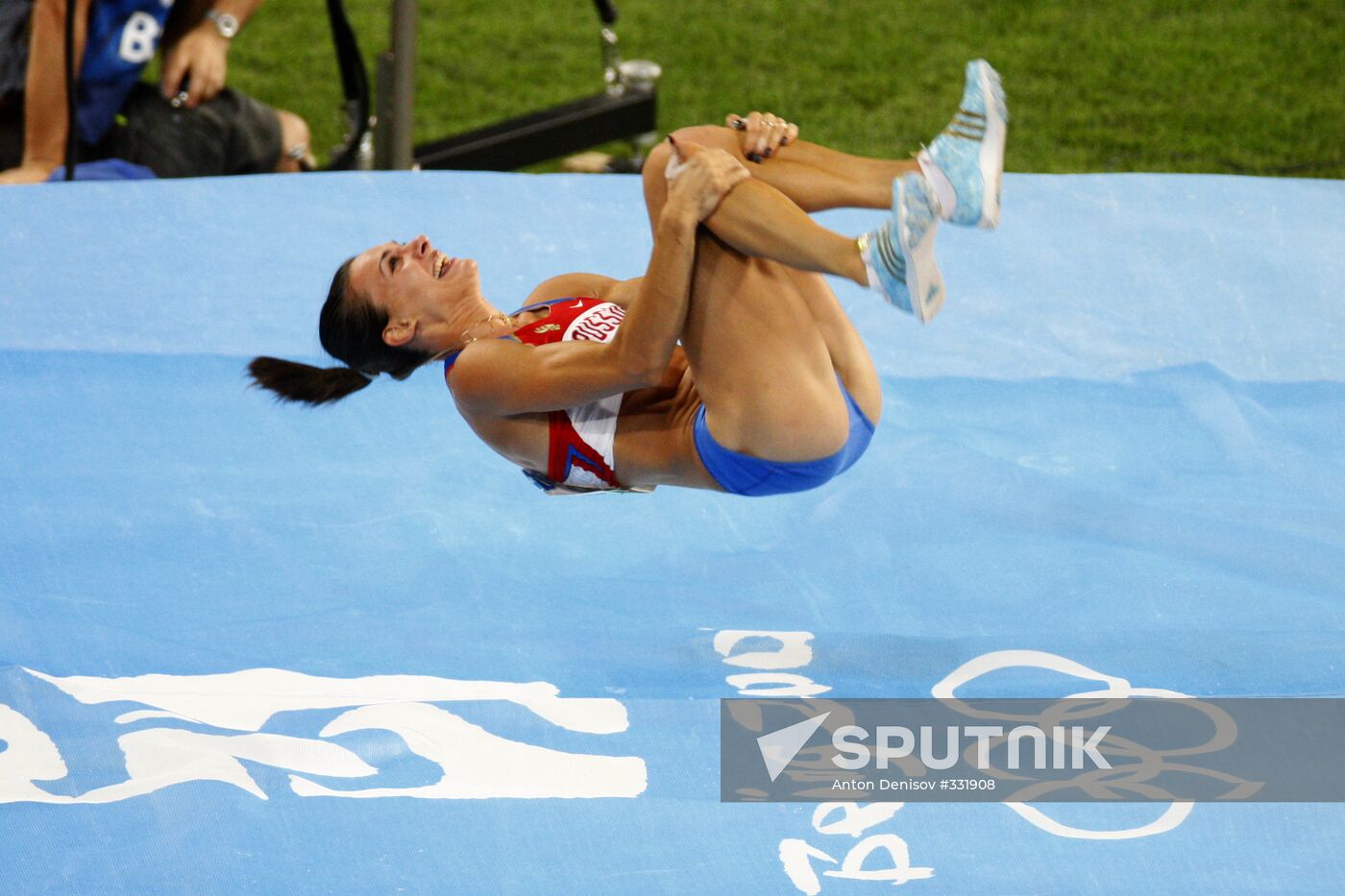 Pole vault, athletics, 29th Olympic Games