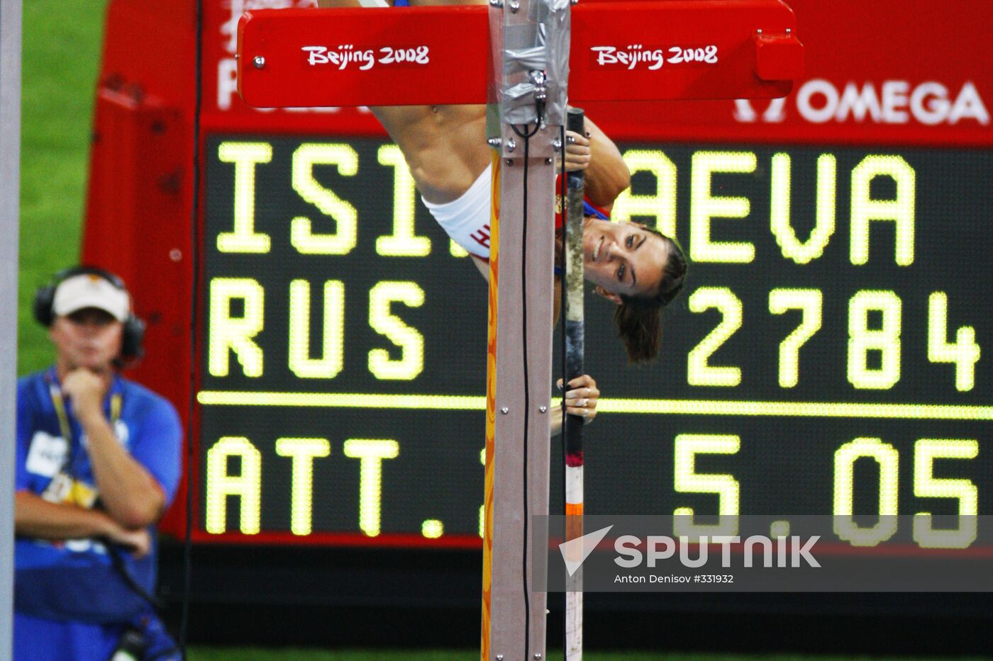 Pole vault, athletics, 29th Olympic Games