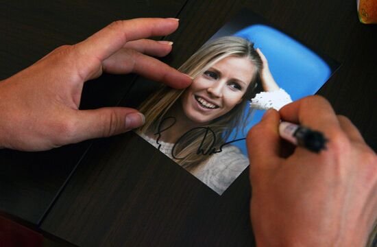 Yelena Dementyeva comes back to Moscow