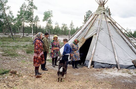 Khantys' dwelling in Tyumen region