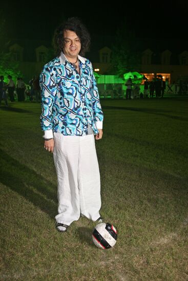 Russian House in Beijing: friendly football match