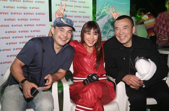 Russian House in Beijing: friendly football match