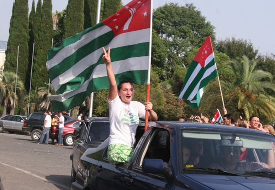 Sukhumi residents rejoicing