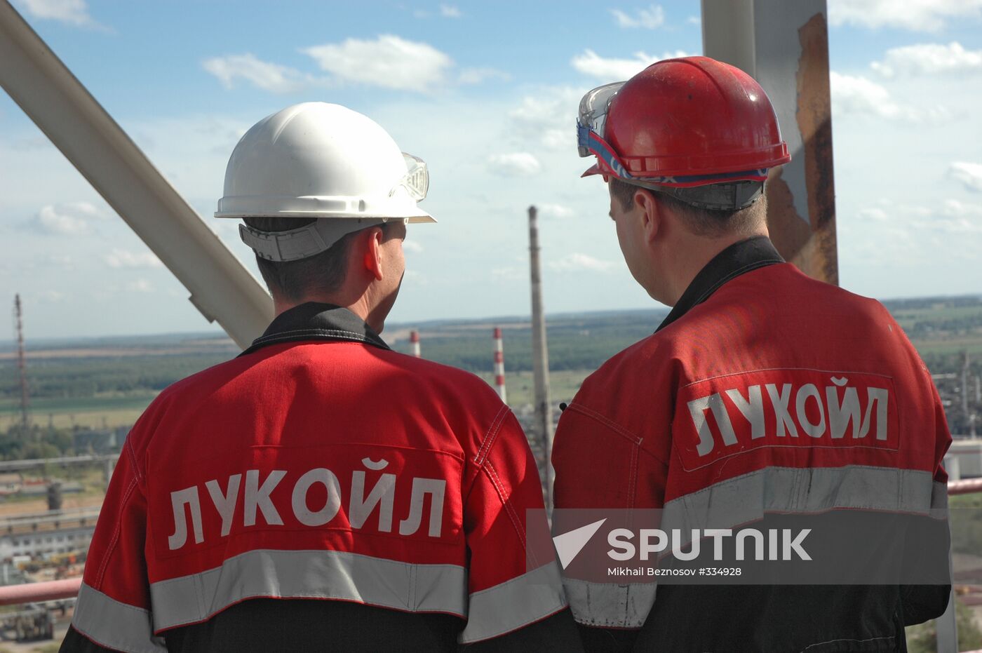 OAO LUKoil-Nizhegorodnefteorgsintez