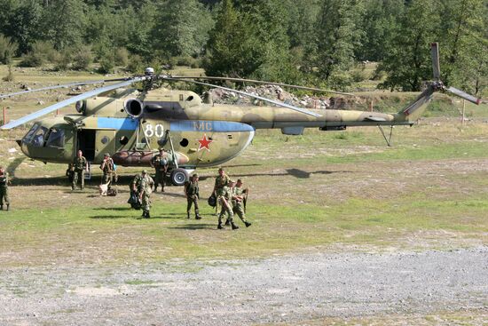 Russian peacekeepers in Kodori Gorge