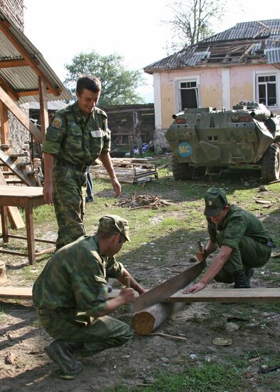 Russian peacekeepers in Kodori Gorge