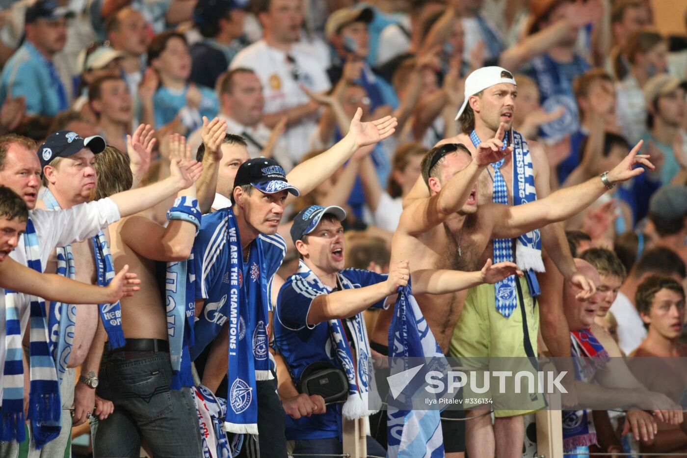 UEFA Super Cup, FC Zenit 2 - 1 Manchester United