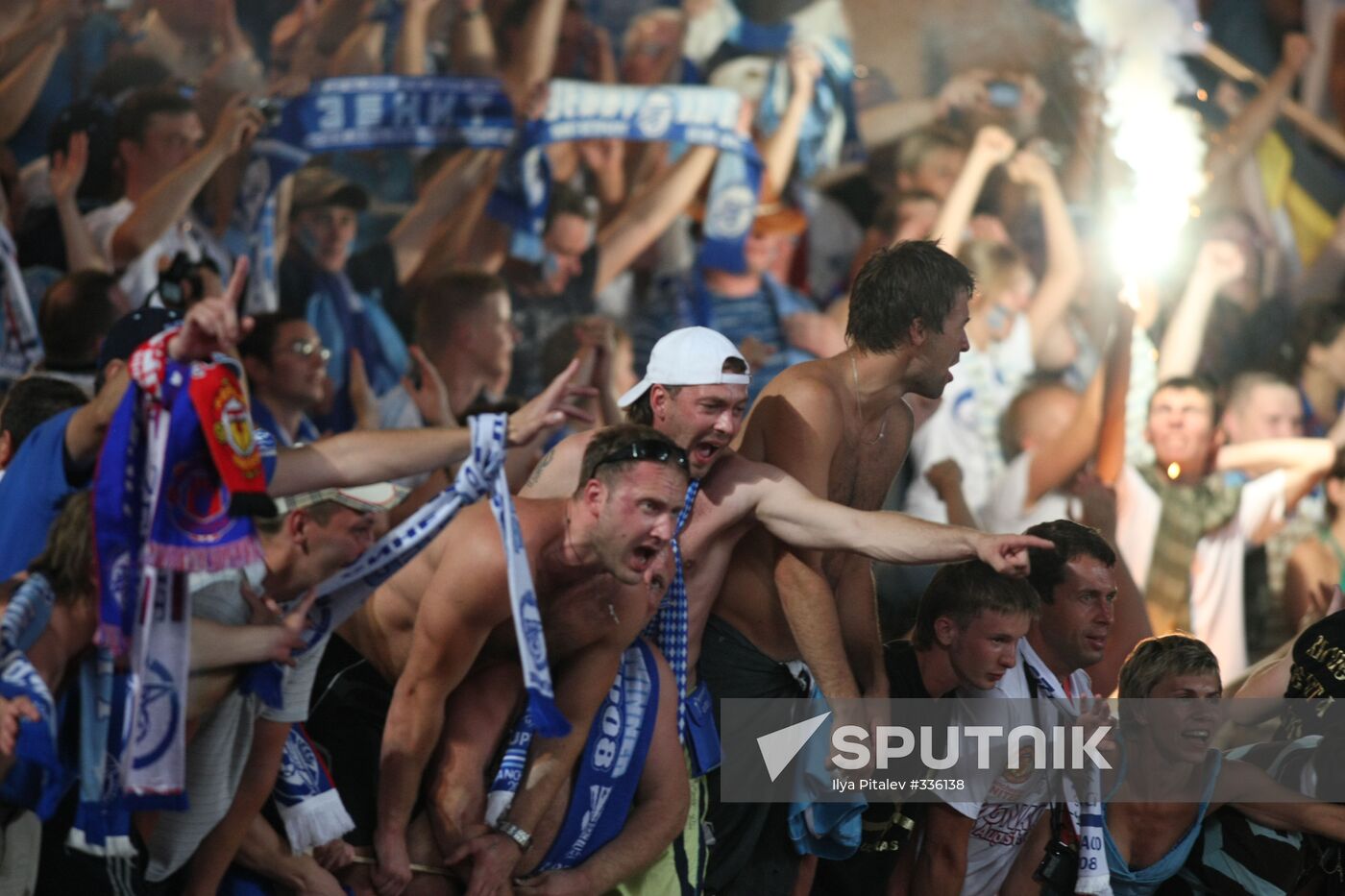 UEFA Super Cup, FC Zenit 2 - 1 Manchester United