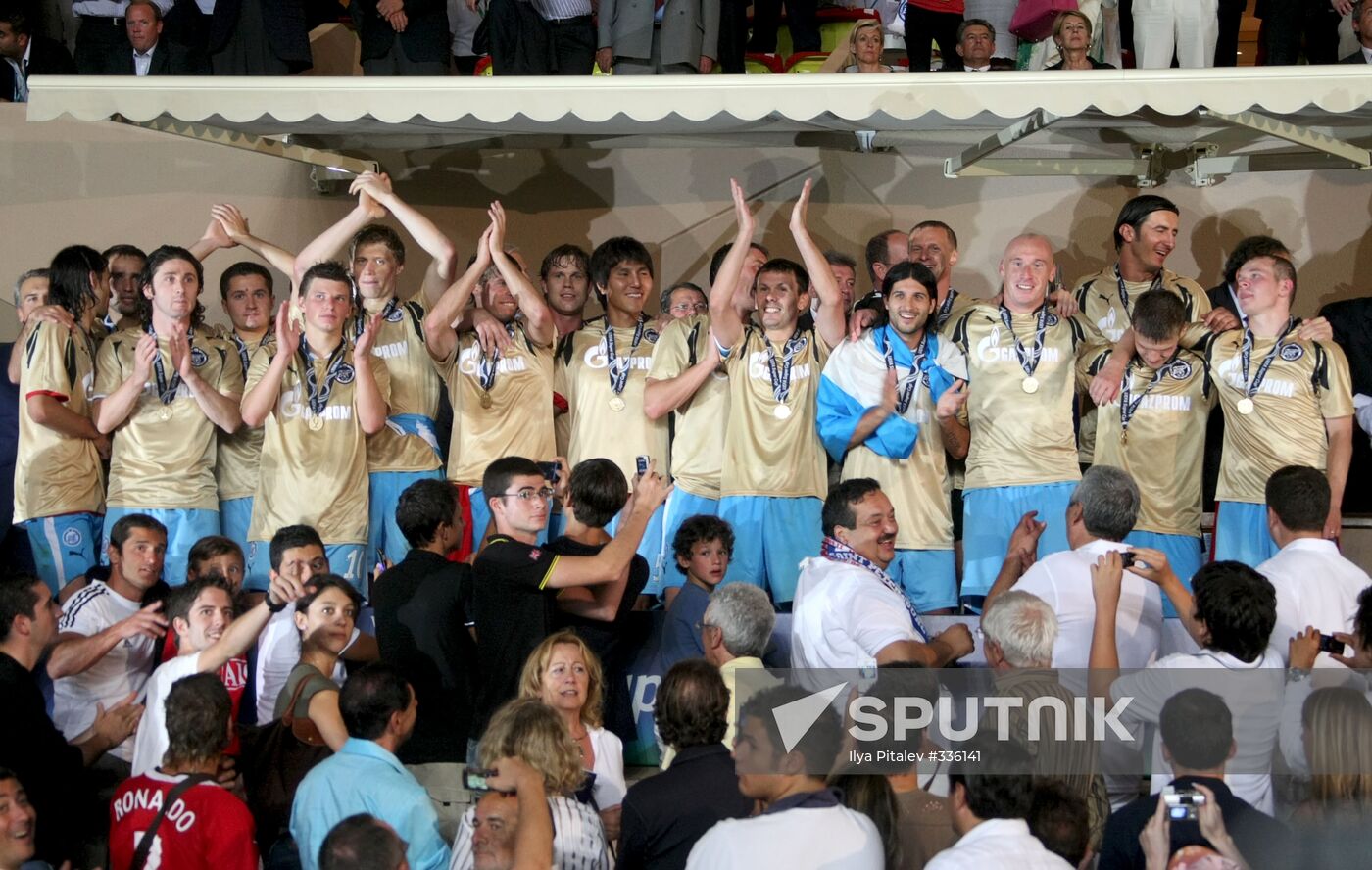 UEFA Super Cup, FC Zenit 2 - 1 Manchester United