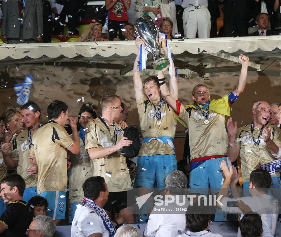 UEFA Super Cup, FC Zenit 2 - 1 Manchester United