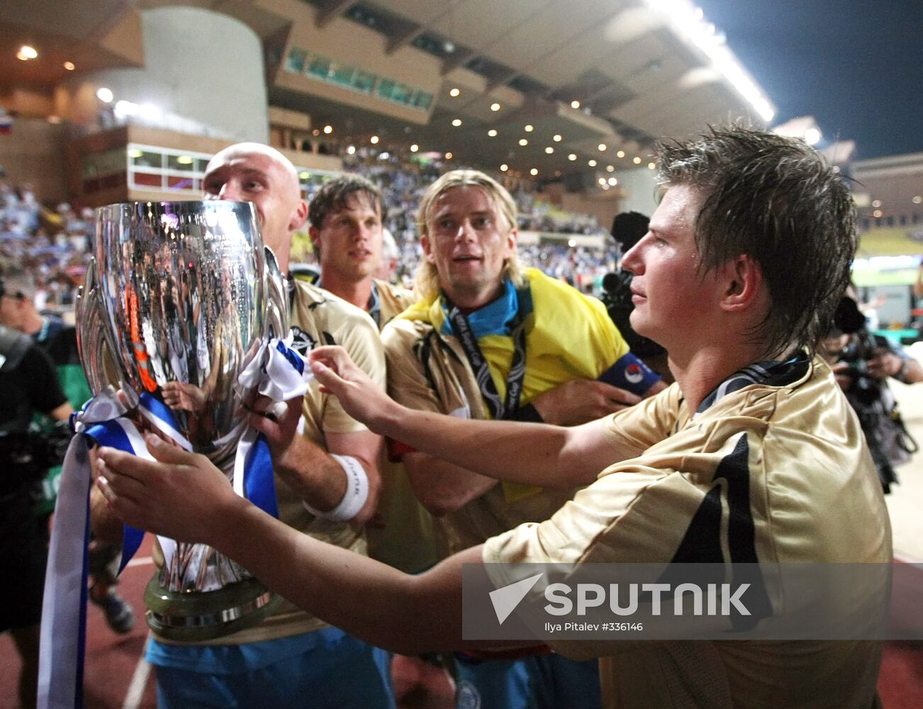 UEFA Super Cup, FC Zenit 2 - 1 Manchester United