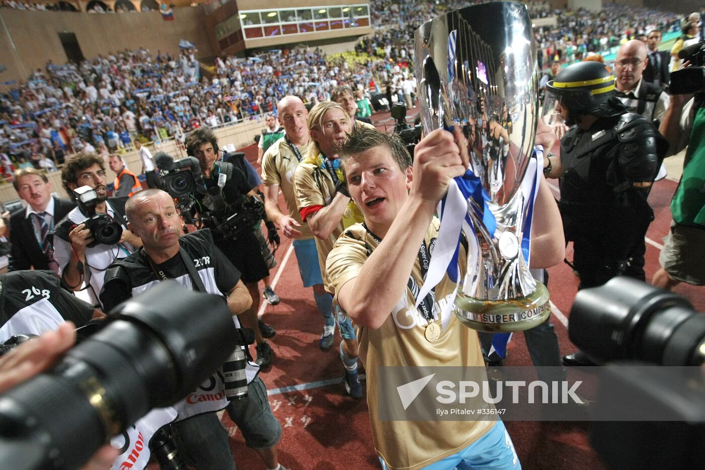 UEFA Super Cup, FC Zenit 2 - 1 Manchester United