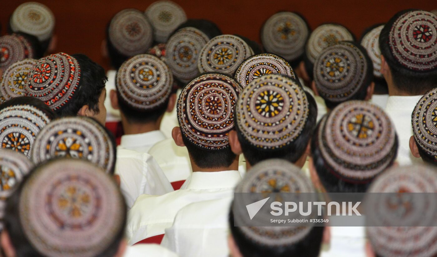 Turkmenian national headdresses
