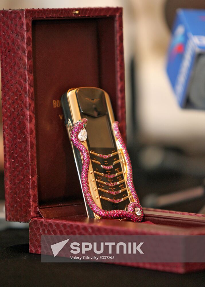 Vertu boutique opened in Novosibirsk