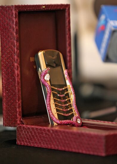 Vertu boutique opened in Novosibirsk