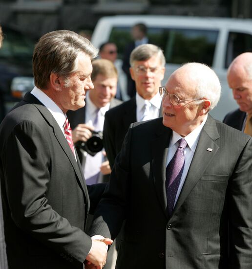 Meeting of Victor Yushchenko and Dick Cheney