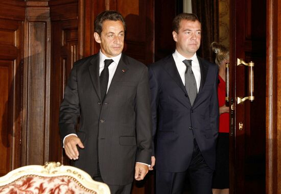 Dmitry Medvedev and Nicolas Sarkozy