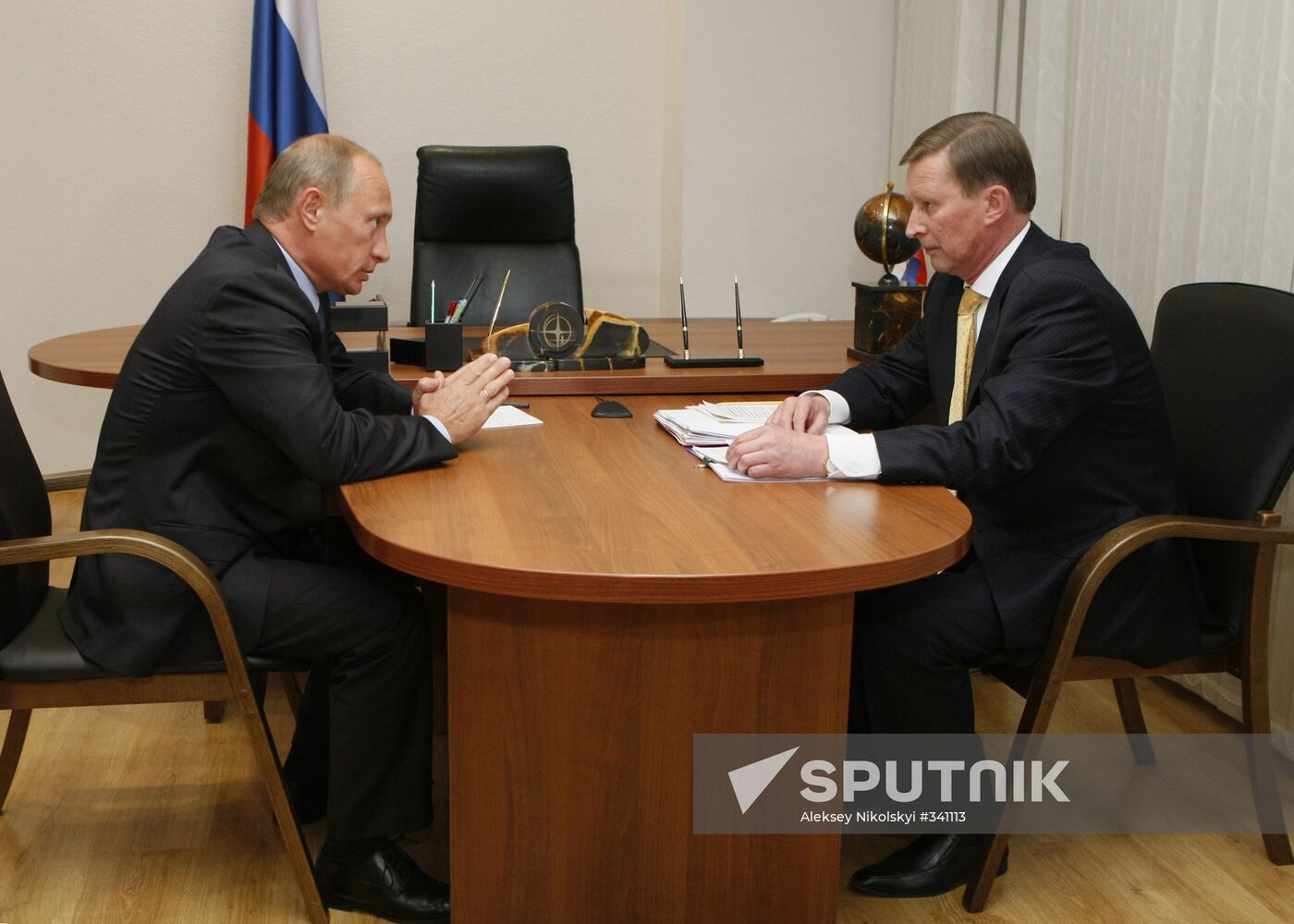 From left: Prime Minister Vladimir Putin meets with Vice-Prime Minister Sergei Ivanov. Location: Russia. Author: Aleksey Nikolskyi/Sputnik. Vladimir Putin and Sergei Ivanov