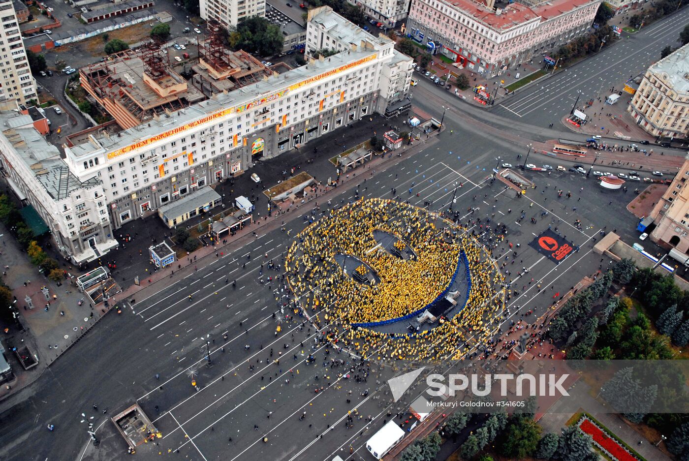 Chelyabinsk smiling at world