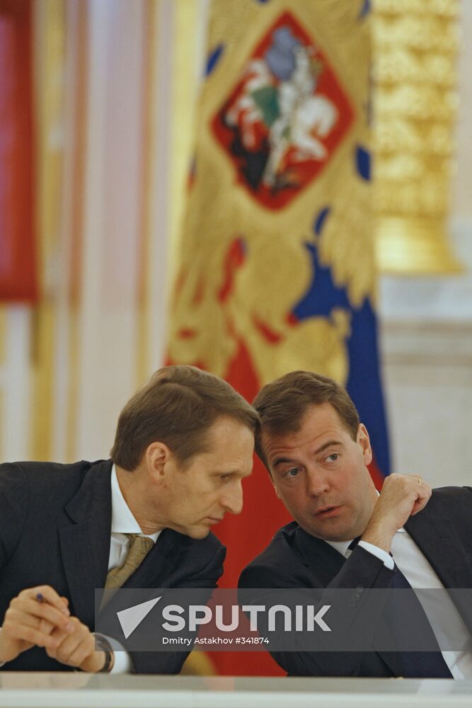 Dmitry Medvedev meets with Russian businessmen