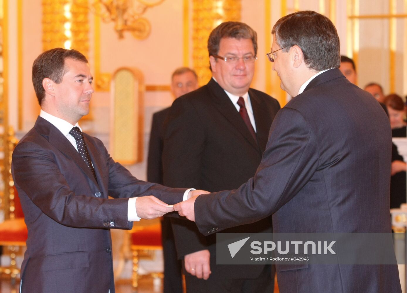 Credentials being renewed by foreign ambassadors