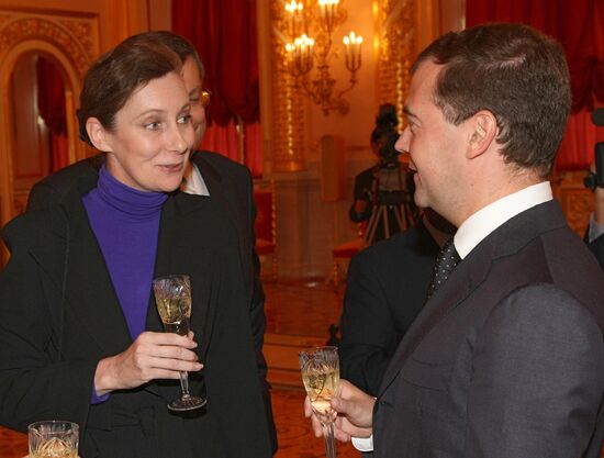 Credentials being renewed by foreign ambassadors
