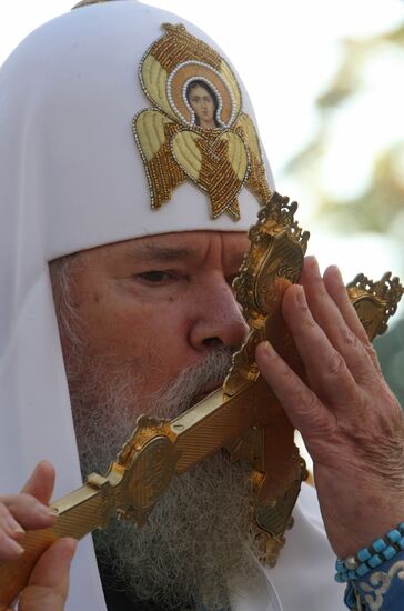 Tikhvin Chapel dedication service in Kronshtadt