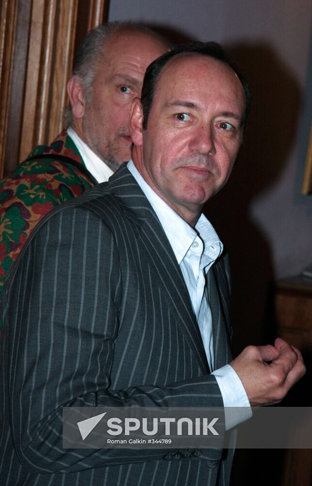 American actors John Malkovich and Kevin Spacey