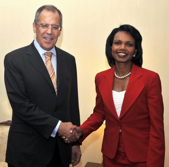 Sergei Lavrov meets Condoleezza Rice