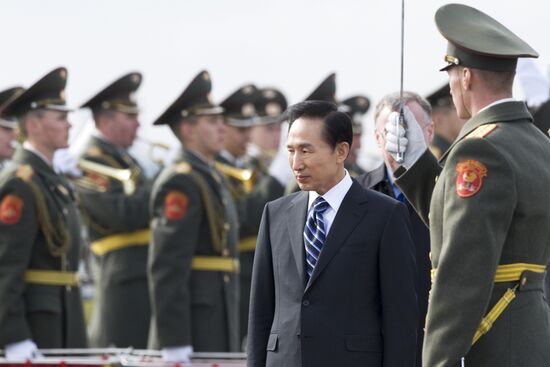 South Korea's president Lee Myung Bak arrives in Moscow