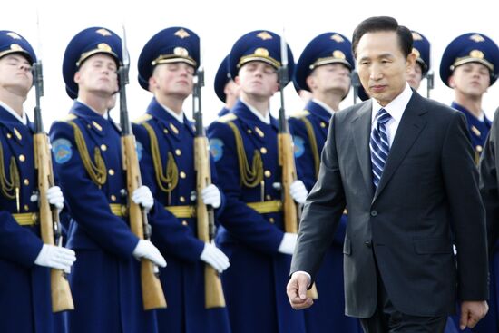 South Korea's president Lee Myung Bak arrives in Moscow