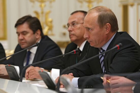 Vladimir Putin Lee Myung Bak