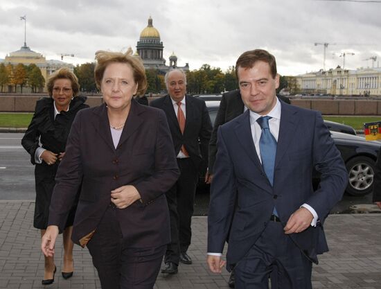 President Dmitry Medvedev and German Chancellor Angela Merkel