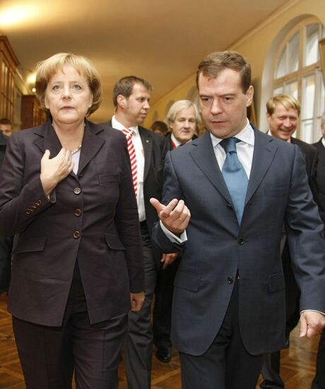 President Dmitry Medvedev and German Chancellor Angela Merkel