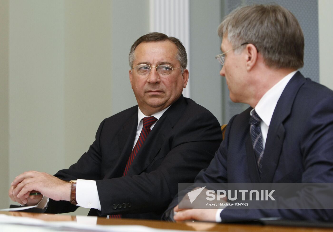 Government activities, October 2, 2008