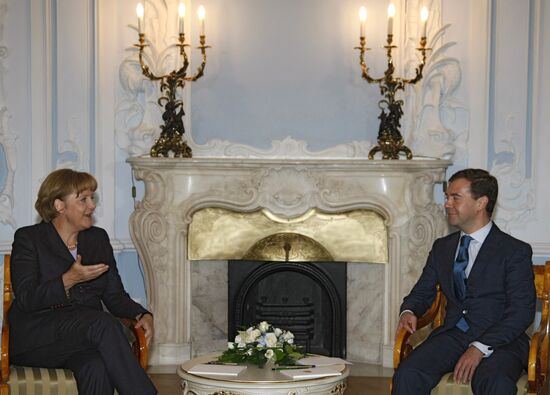 President Dmitry Medvedev and Chancellor Angela Merkel
