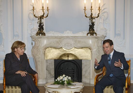 President Dmitry Medvedev and Chancellor Angela Merkel
