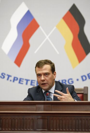 President Dmitry Medvedev and German Chancellor Angela Merkel