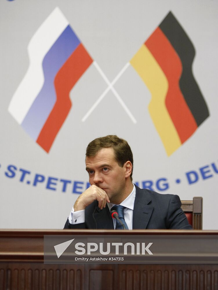 President Dmitry Medvedev and German Chancellor Angela Merkel