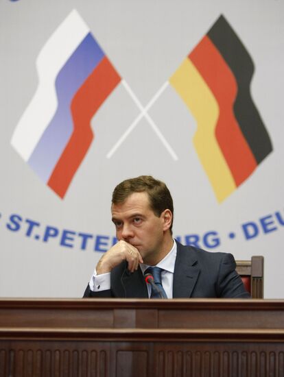President Dmitry Medvedev and German Chancellor Angela Merkel