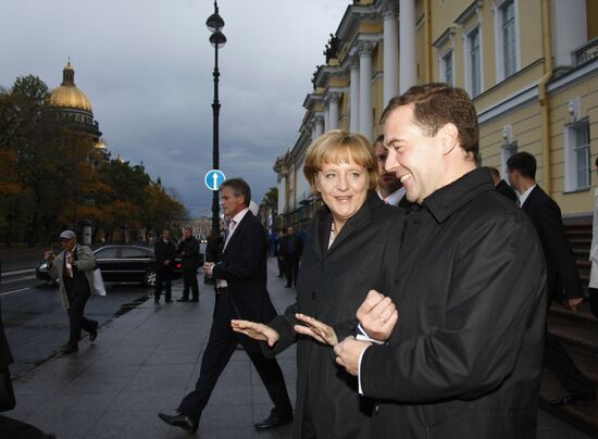 President Dmitry Medvedev and German Chancellor Angela Merkel