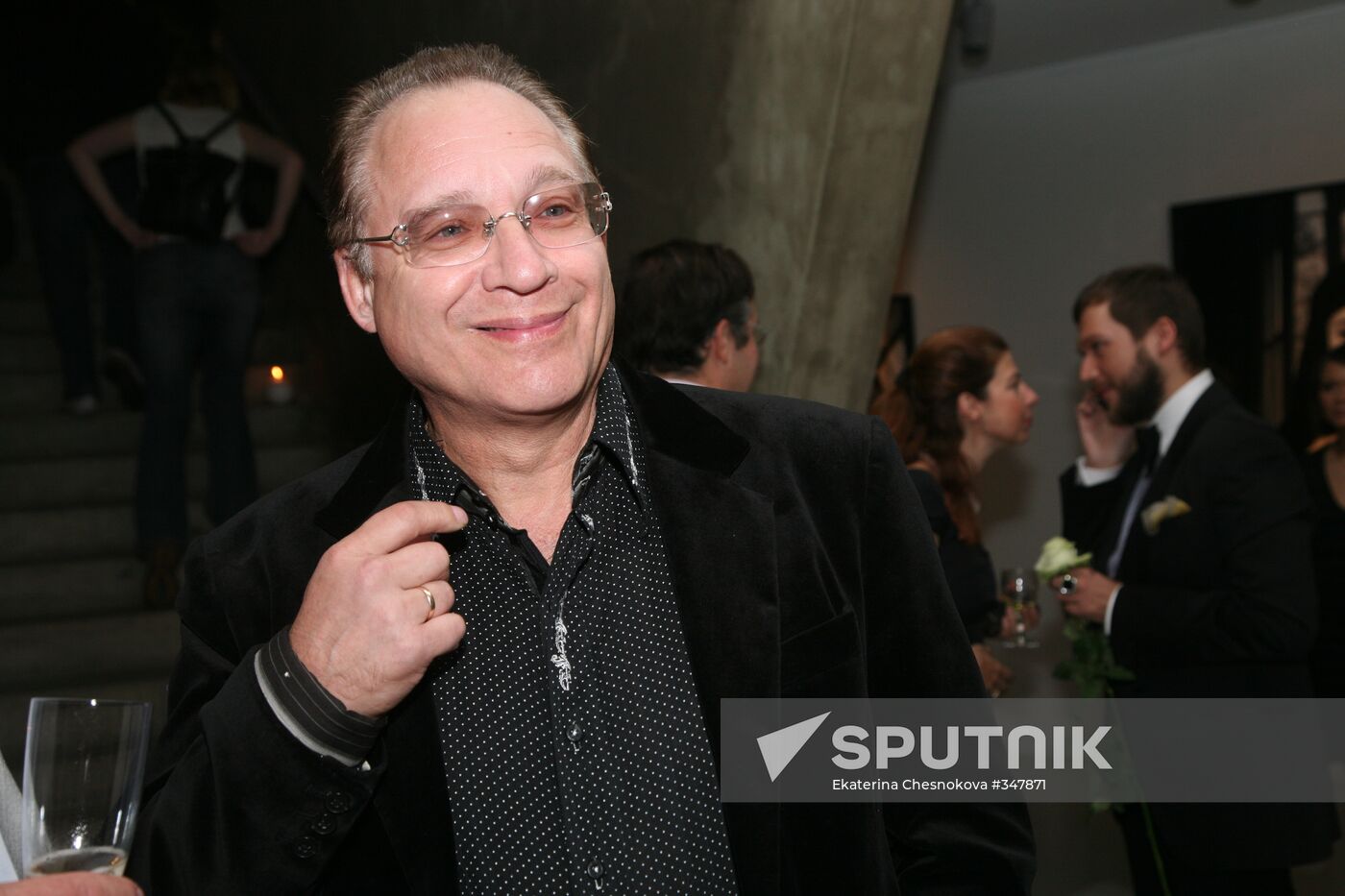 Opening of Golden War exhibition by Pyotr Aksyonov