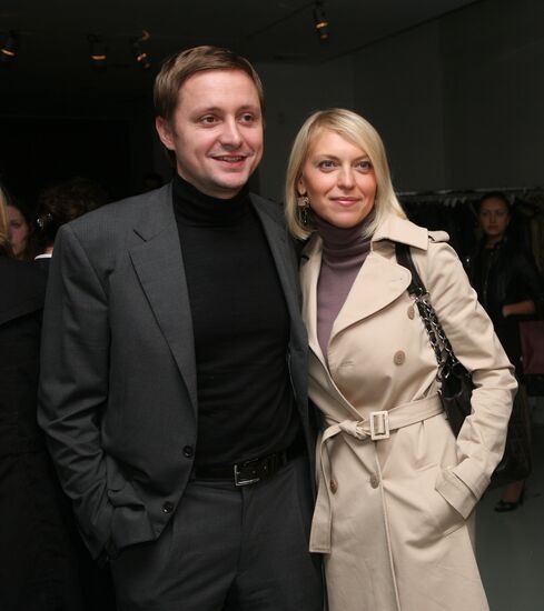 Opening of Golden War exhibition by Pyotr Aksyonov